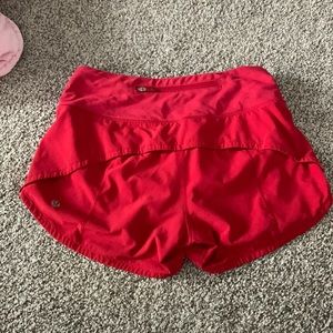 Lululemon red speed up shorts high rise
